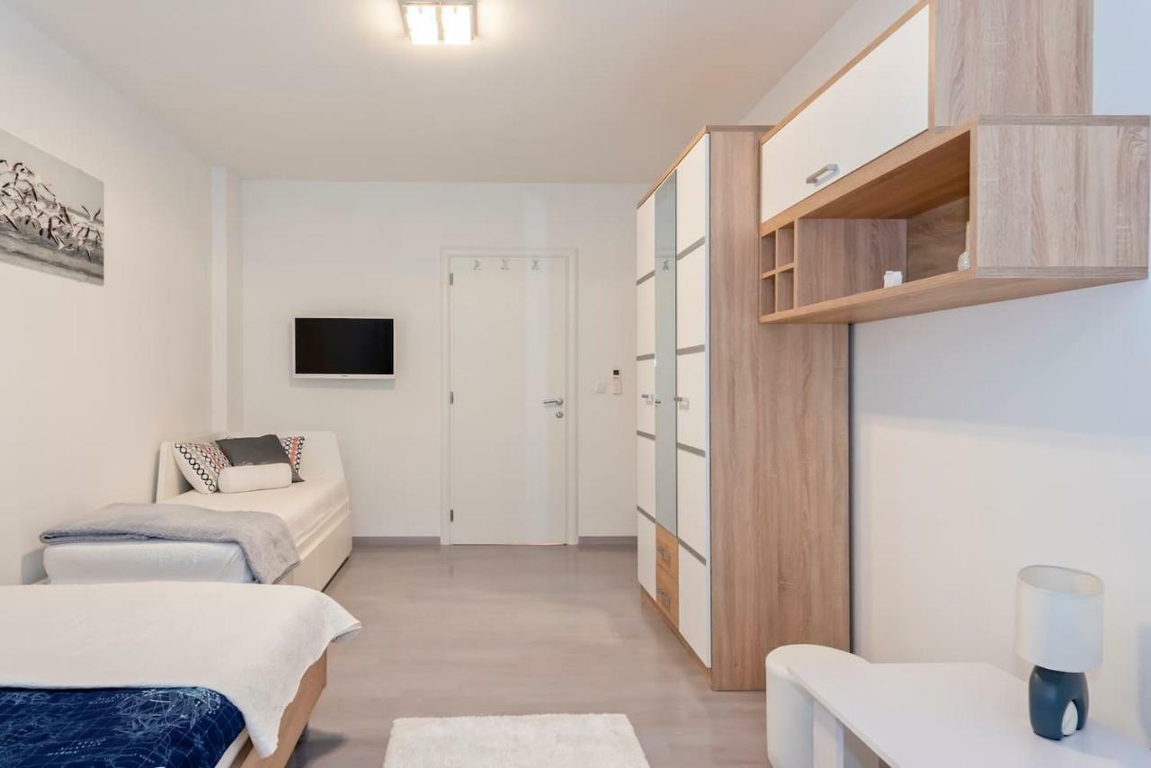 L'Aurora Luxury Apartment ซาดาร์ ภายนอก รูปภาพ
